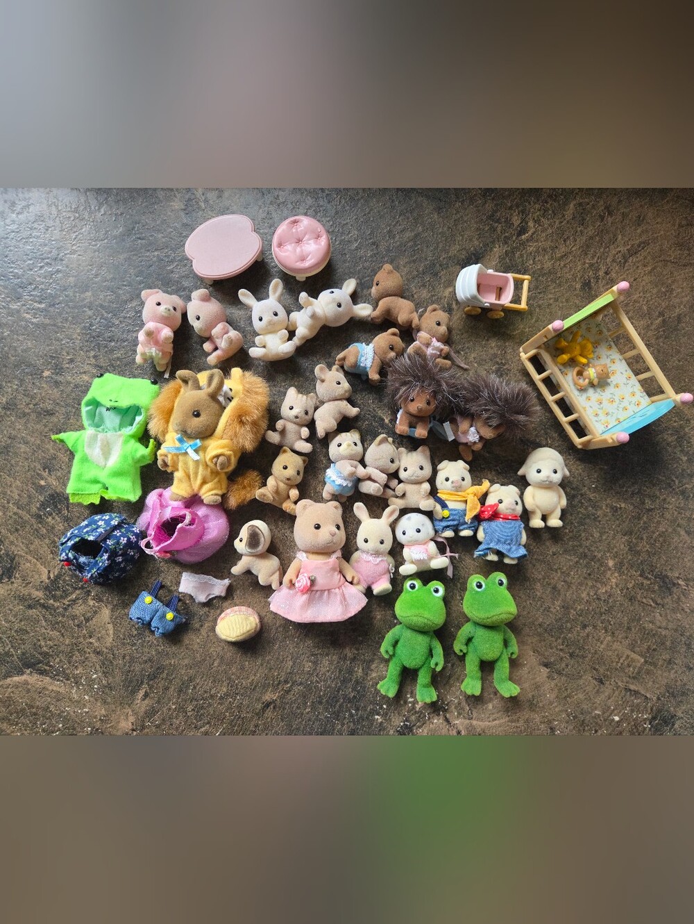 Vintage Rare Sylvanian Families Calico Critters - Bullrush Frog Grunt Pigs &More